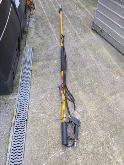 24 foot Extending Lance