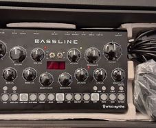 Erica Synths DB-01 Bassline Synthesizer - boxed