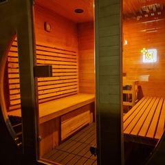 6 Person Traditional Finnish Sauna with Harvia Senator T9 stove