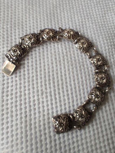 Old Vintage sterling silver bracelet