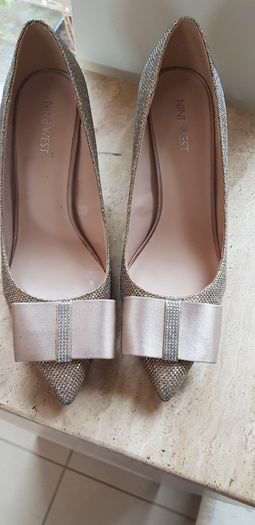 Women High Heels. Nine West