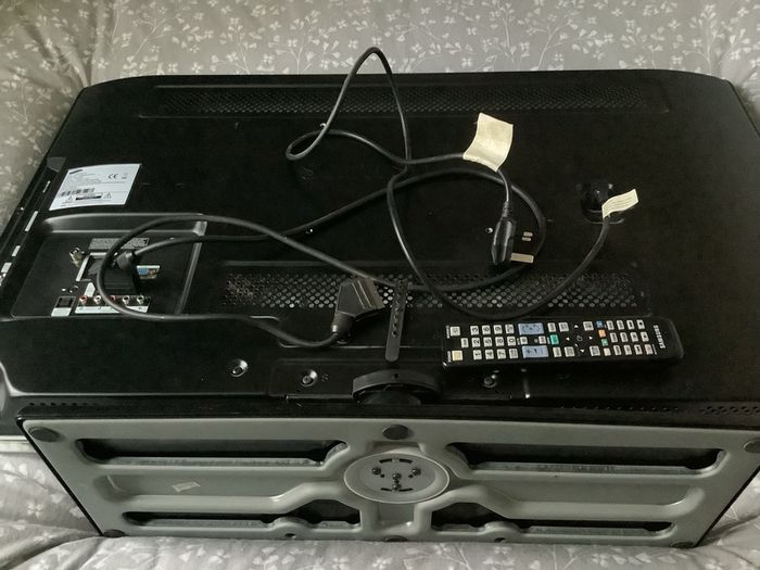 TV samsung 40 inch