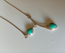 ladies turquoise necklace