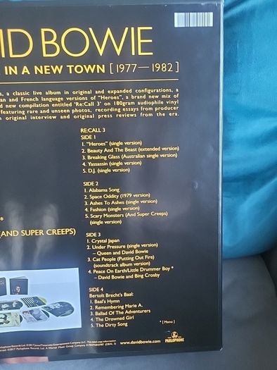 David Bowie  vinyl boxset a new career in a new town 1977 to 1982 vinyl box set