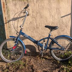 Raleigh fold up bicycle