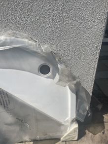 Shower tray
