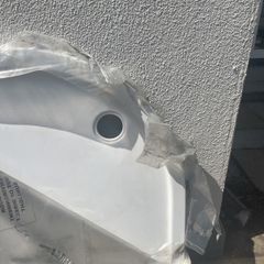Shower tray
