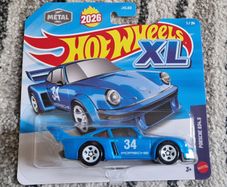 Hot Wheels - XL - Porsche 934.5 (1:43 Scale)