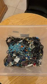 Selection of jewellery