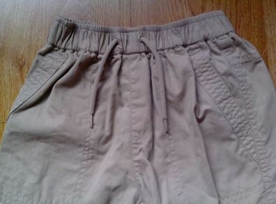 SALE E5  Trousers. Age 3-4