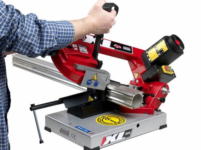 Femi 780XL Portable Metal Bandsaw