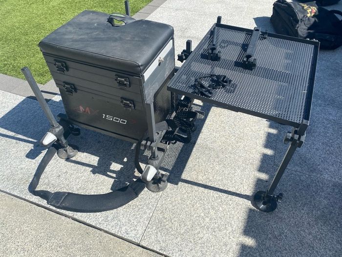 Maver MX1500 fishing box