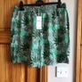 BNWTS M&S Ladies Green Tropical Leaf Shorts size 14 including postage Image 2