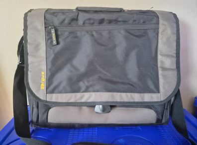 Targus CityGear Laptop Messenger Bag
