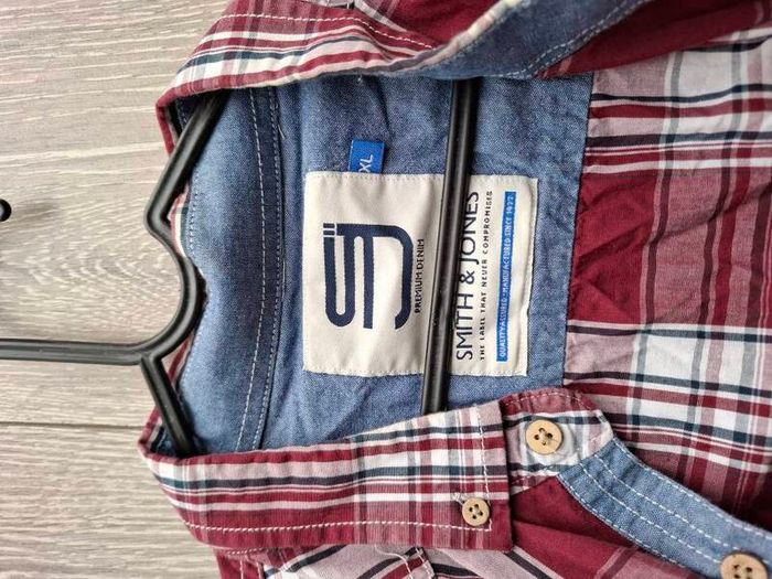 Men's short Sleeve Shirt