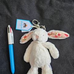 Jellycat Blossom Cream Bunny 'Berry' Bag Charm