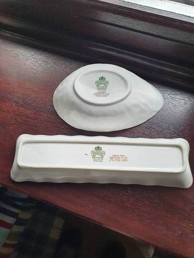 Aynsley Bone China pieces x 2