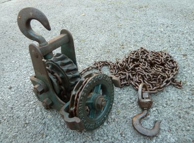 Block And Tackle