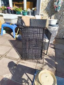 dog cage