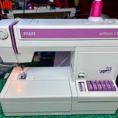PFAFF Edition 130 Dual Transport (IDT) Heavy Duty Domestic Sewing Machine - Just fully serviced - Excellent condition - German made quality