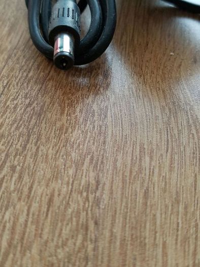Car charger model JL-08410