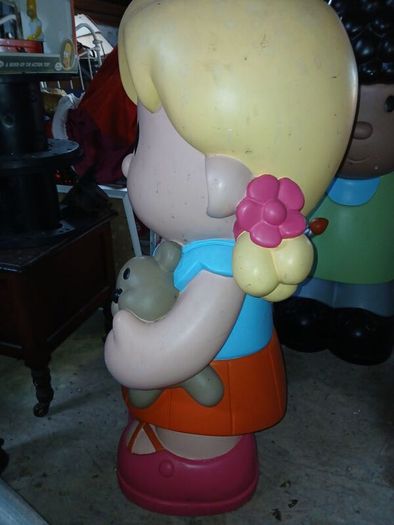 vintage shop display