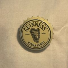 guiness bottle cap pin badge