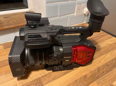 Panasonic AG Dvx 200 4K Professional Camcorder with Leica Dicomar Lens