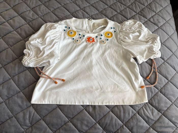 Exquise cropped top