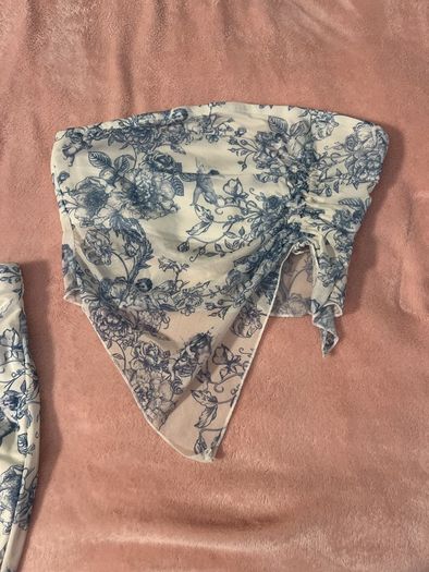 girls skirt and top