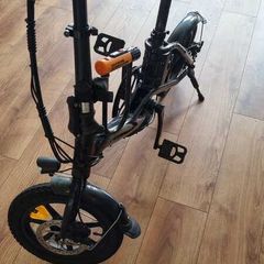 Selling my Fiido D3 Pro electric bike + lock+ phone holder