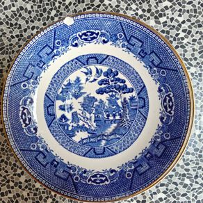 1930s or 40s Arklow Willow Pattern  6" side plates