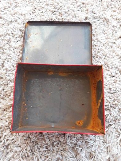 Vintage  Oxo Tin