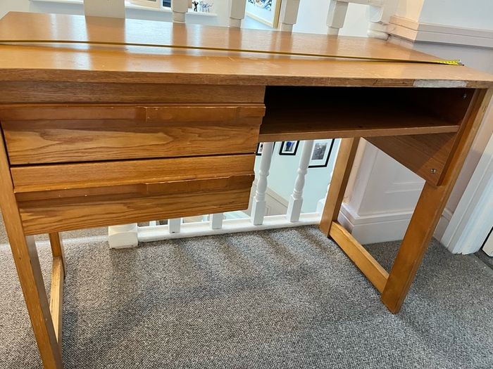 desk