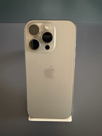 iPhone 16 Pro 512gb Mint Condition (Like New)