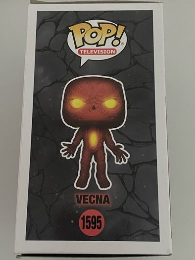 SEALED stranger things bundle x2 Funko pops and 12 inch figure
