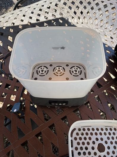 Tommee Tippee Prep Machine and steraliser
