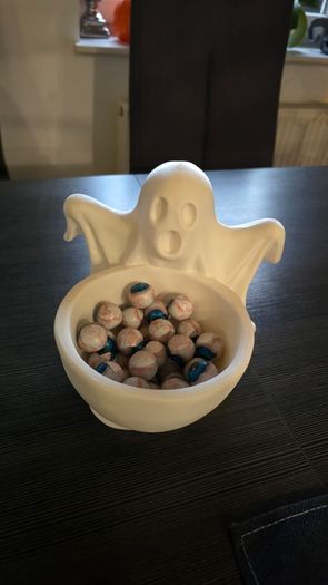 Spooky ghost candy bowl - halloween