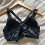 ladies sports bra Image 2