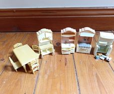 Sylvanian Families kitchen accessories