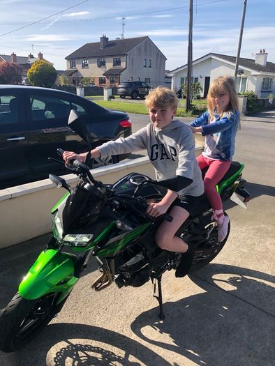 Kawasaki Z4 and Riding Gear