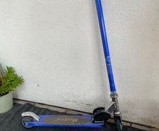 Razor S kick Foldable Scooter, Ages 6+