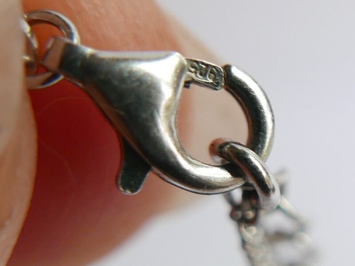 Vintage 925 Sterling Silver necklace with teardrop and round stone pendant