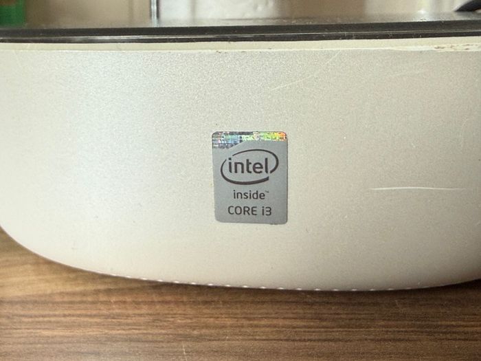 HP Pavilion Mini Desktop 300-0xx