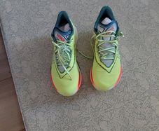 Hokas cielo x1 3.0 brand new UK7.5