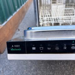 Integrated dishwasher