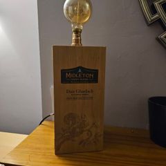 midleton whiskey lamp