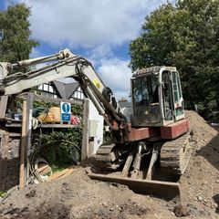 Takeuchi 8 Tonne split boom excavator