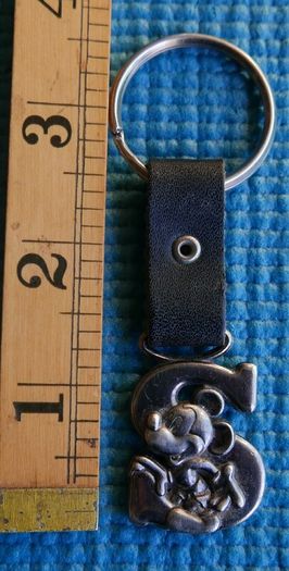 Vintage MICKEY MOUSE letter S metal keyring key chain keychain  Disney