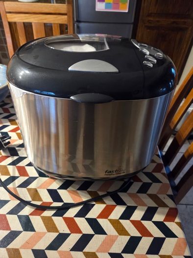 Morphy Richards Stainless Steel Breadmaker [unused]